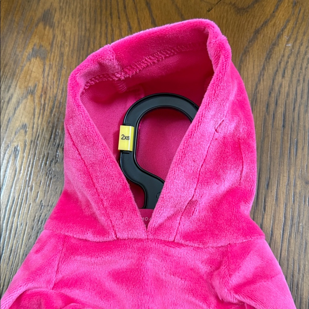 New with/o tag- Pink Isaac Mizrahi Dog outfit w/ Paw Print rhinestones. Sz XXS. - Picture 8 of 14
